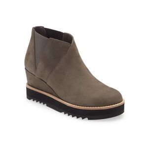 Eileen Fisher Caddy Nubuck Leather Chelsea boot 9